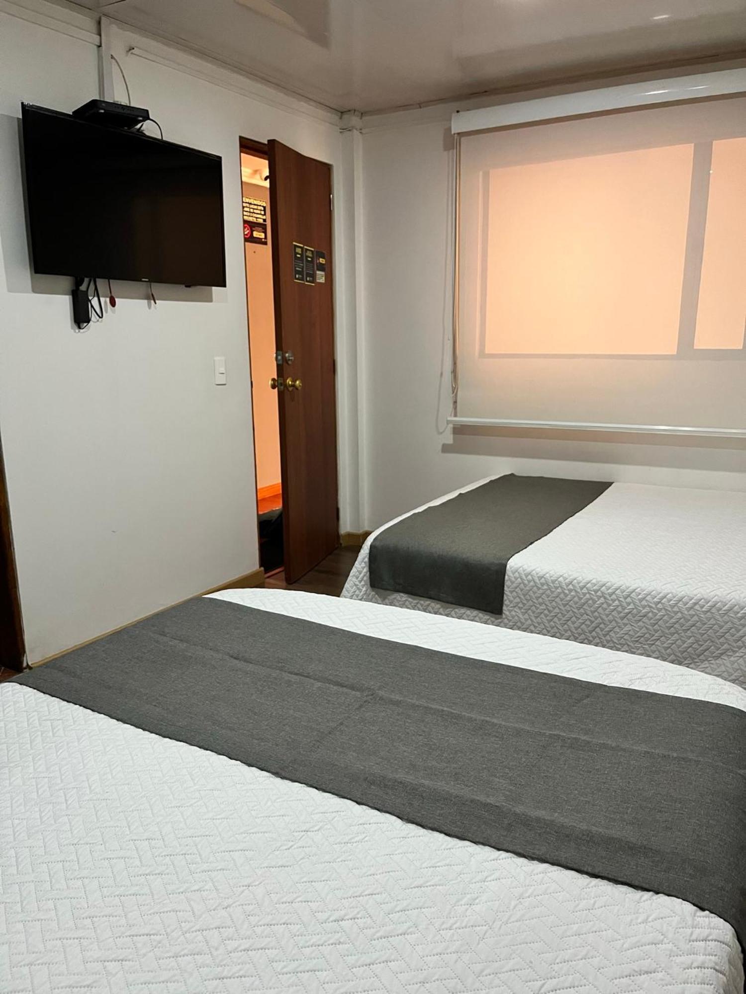 Hotel Titas House Bogotá Esterno foto
