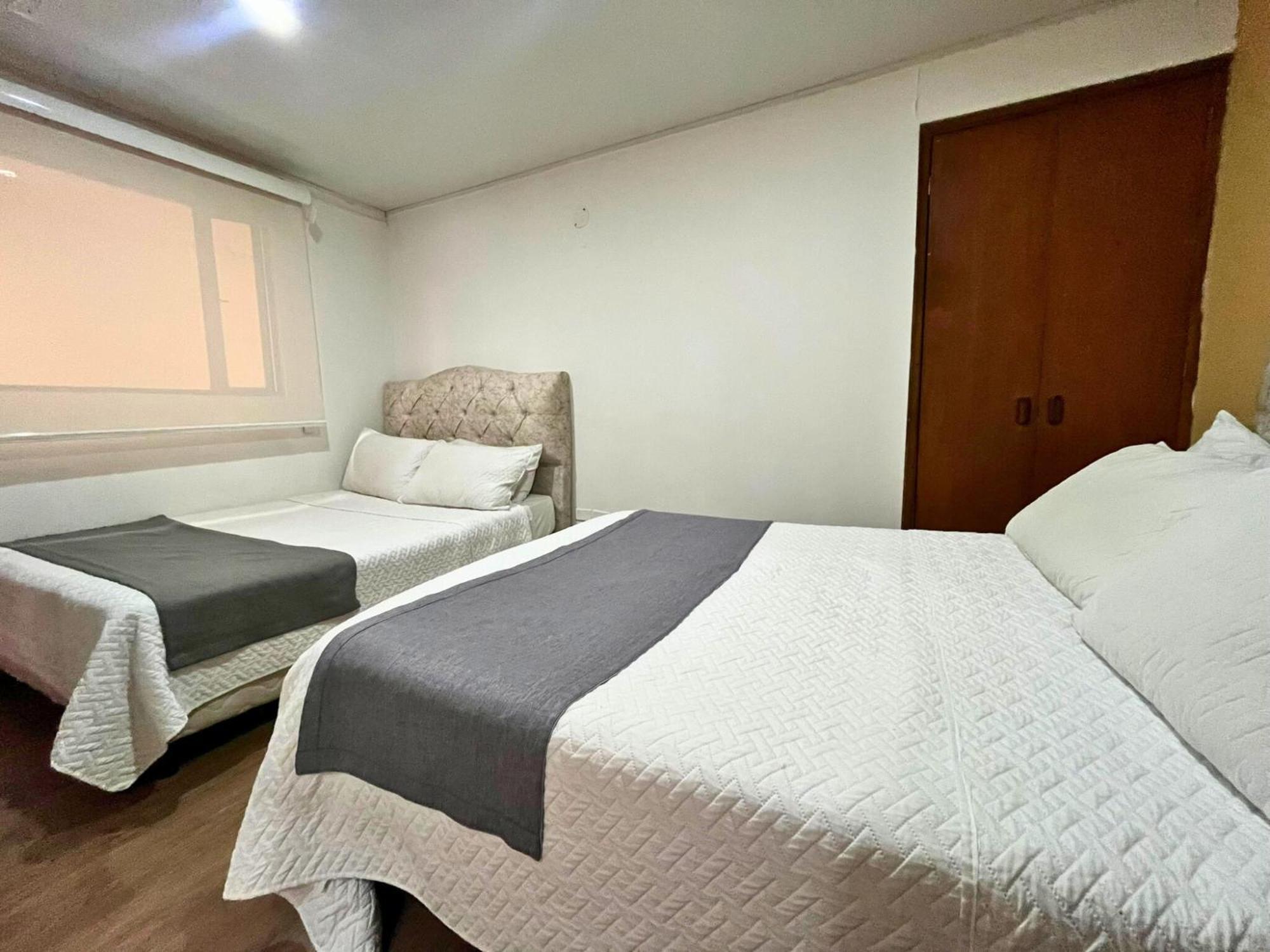 Hotel Titas House Bogotá Esterno foto