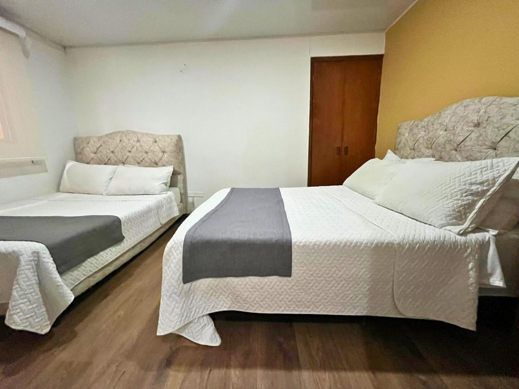 Hotel Titas House Bogotá Esterno foto